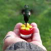 wirlsweal Bird Feeder, Handheld Hummingbird Feeders, Bird Feeding Device with Detachable Base, Plastic Hummingbird Watering Device for Outdoor Garden Decoration Red Yellow